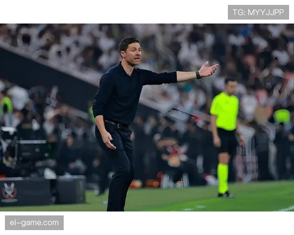 西甲帅位再起波澜 多队换帅搅动争冠格局