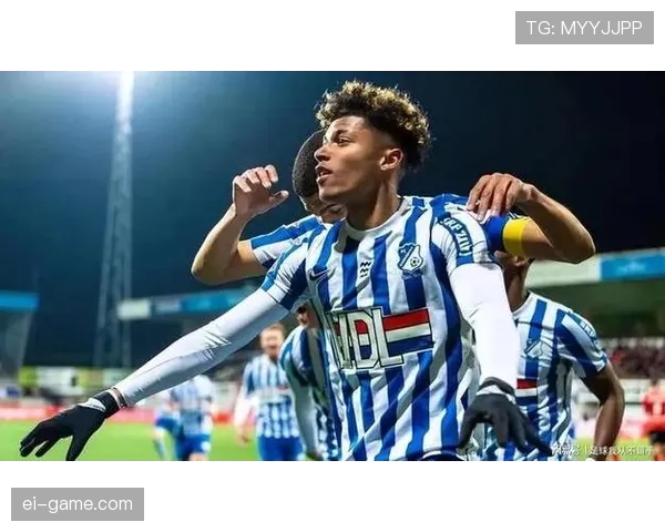 波兰队欧预赛附加赛险胜晋级，状态回暖引关注